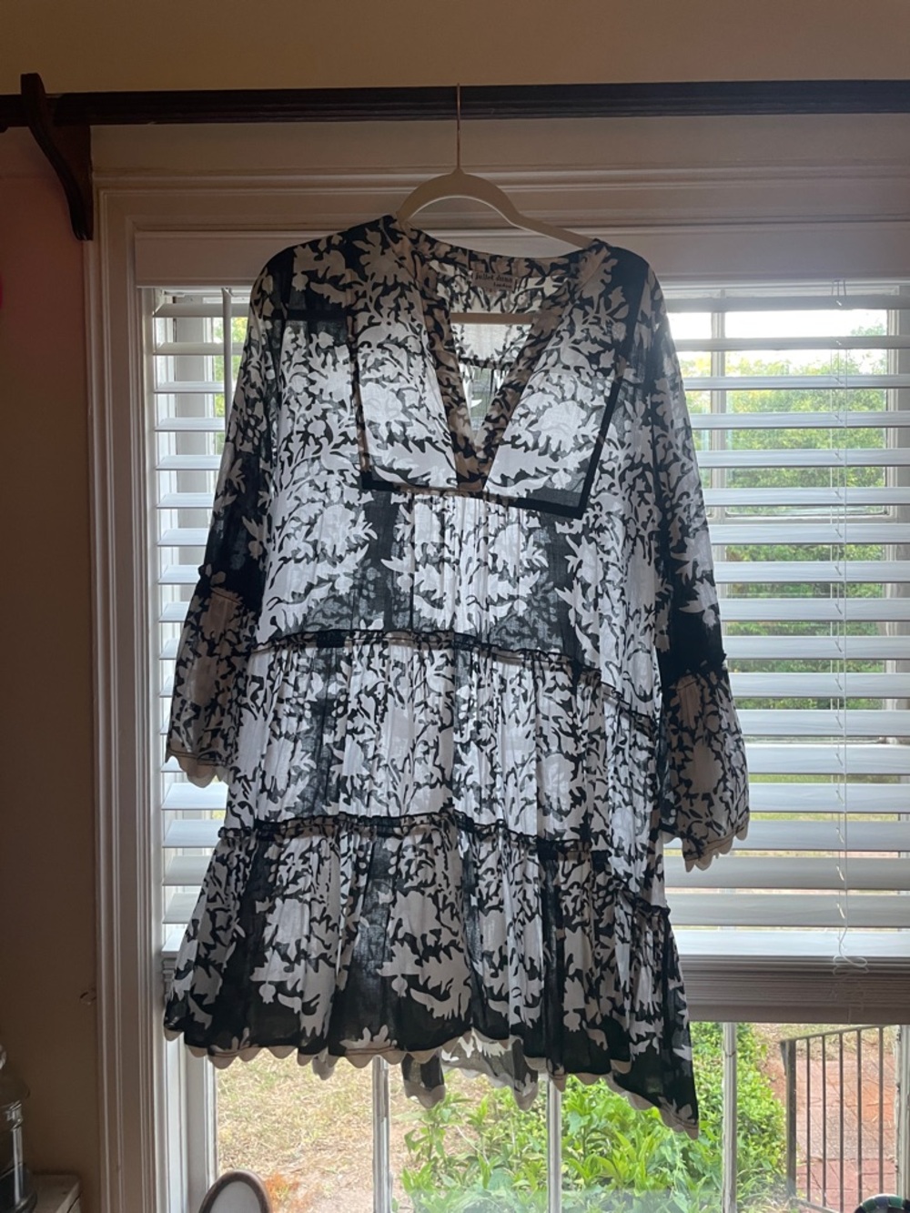 Juliet Dunn London black and white dress